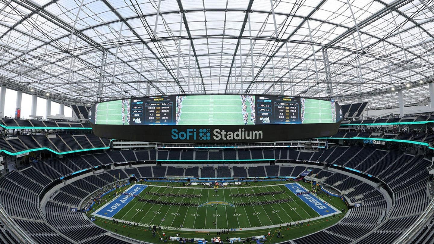 Οι εντάσεις εκρήγνυνται στις εξέδρες του NFL καθώς ξεσπούν άσχημες μάχες με θαυμαστές σε πολλές πόλεις