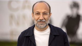 Iranian director decries Hollywood portrayal of foreign countries, calls American democracy 'a lie'