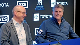 Hal Steinbrenner deja claro a quién culpa de los problemas de los Yankees mientras Cashman, de « Brian », hace un anuncio