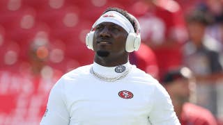 Deebo Samuel se perdió un partido, pero se las arregló para jugar a pesar de su lesión como copresentador en una retransmisión de citas online de TikTok
