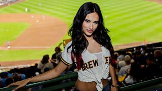 Singer Kylie Cantrall takes credit for being Brewers' World Series good luck charm, Ueck tributes & COSM