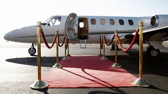 Reddit users reveal 'rich people' habits they tried once and could never go back from - Fox News