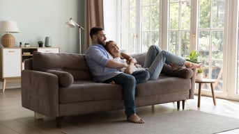 Wayfair fall clearance sale: Shop bedding, sofas and more, up to 82% off - Fox News