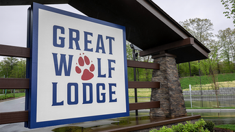 Great Wolf Lodge horror as mom accused of killing husband and toddler inside hotel room - Fox News