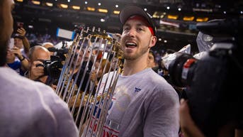 World Series champion catcher retires at 35 after 10 year run in big leagues - Fox News