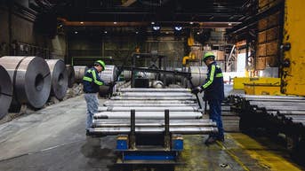 Los trabajadores manuales vuelven a la carga en un sector clave que está resurgiendo discretamente - Fox News