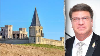 Kentucky bourbon CEO fired after lawsuit alleges hidden cameras recording family members, minors nude: reports
