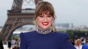Kelly Clarkson's store callout shows the 'power' of celebrity statements: expert