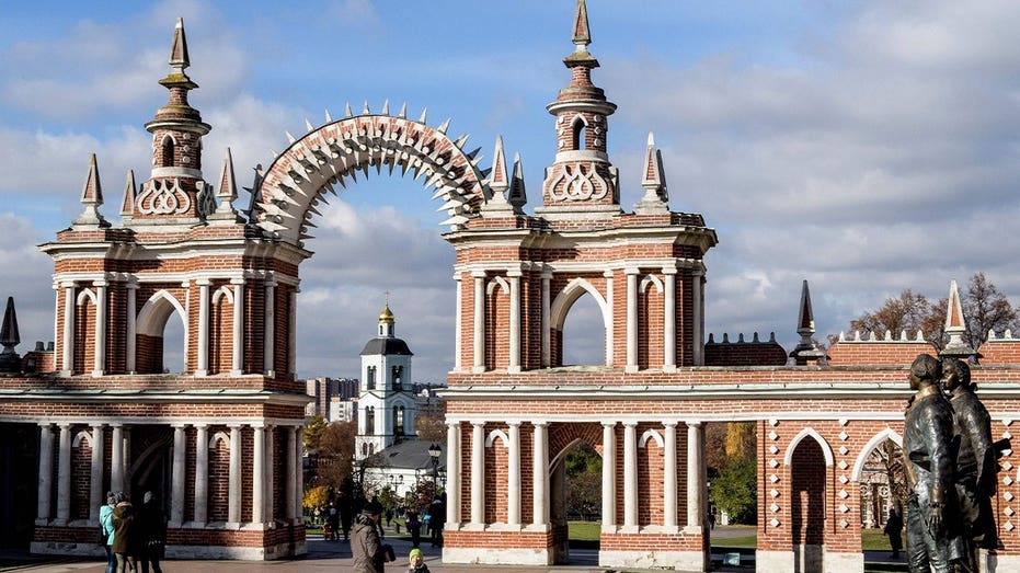 US Embassy warns of credible 'mass casualty' threat at popular Moscow tourist attraction