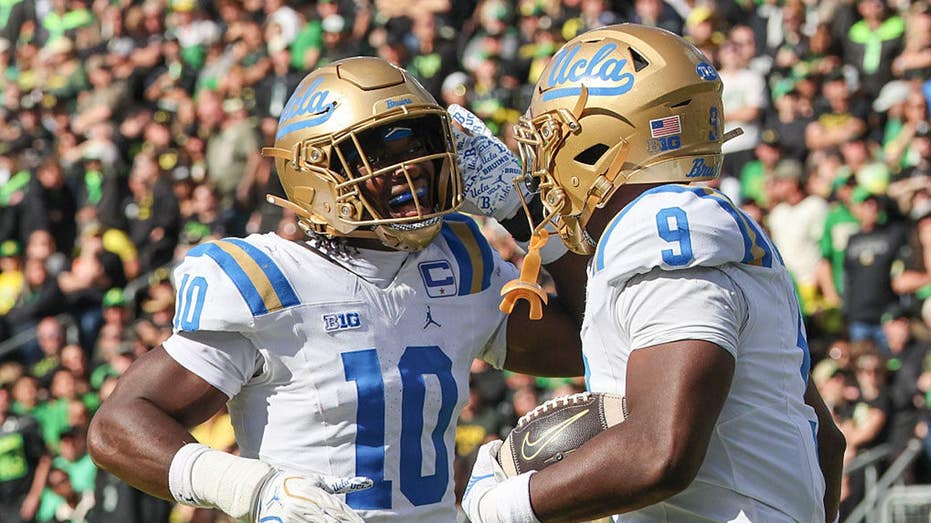 Week 6 AP Top 25 poll sees a major mixup and a new top team in the country after an upset-filled Saturday