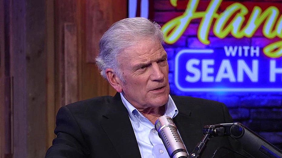 Franklin Graham shares toll of Billy Graham’s time away evangelizing, recalls not recognizing own father