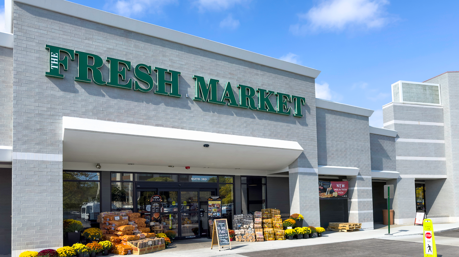 Supermarket voted best grocery store in America as customers praise meal kits, variety of offerings