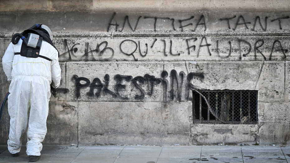 Fox News ‘Antisemitism Exposed’ Newsletter: French Jews forced into hiding as rioters terrorize streets