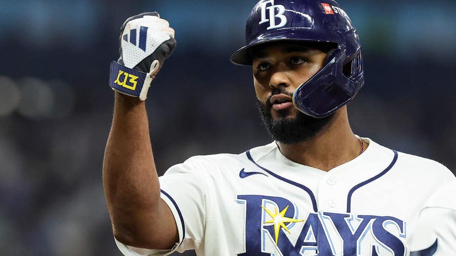 Rays capitalize on four Yankees errors to take commanding 2-0 ALDS lead