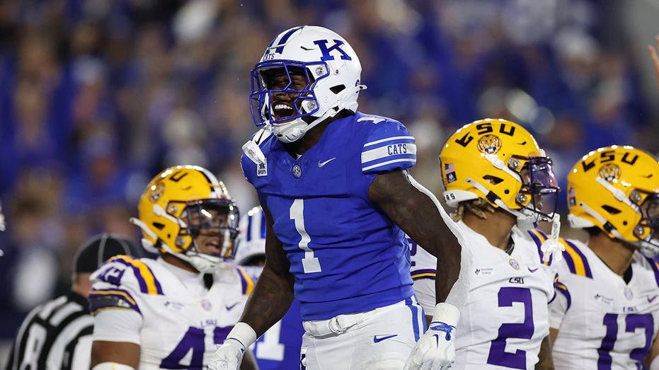 Kentucky shocks LSU with second-straight walk-off two-point conversion win in overtime