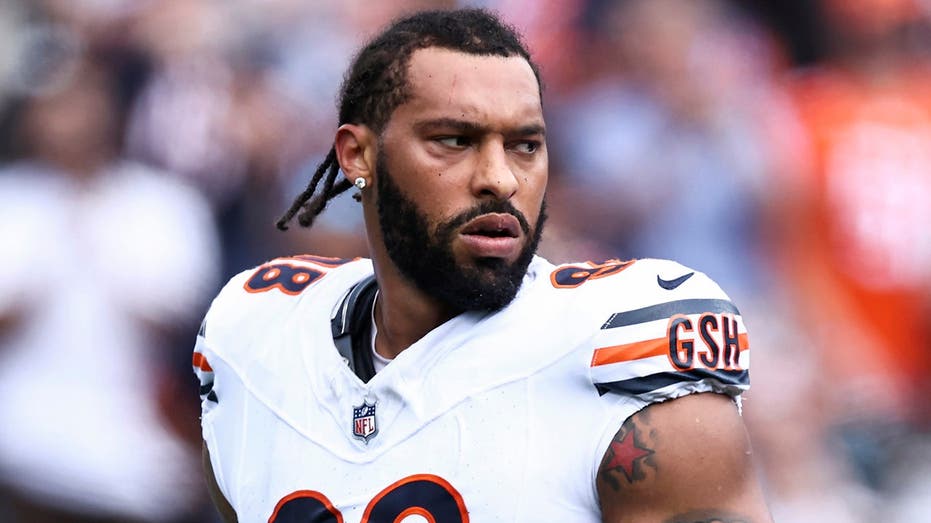 Bears' Montez Sweat suspended 2 games for violating NFL's performance-enhancing drug policy