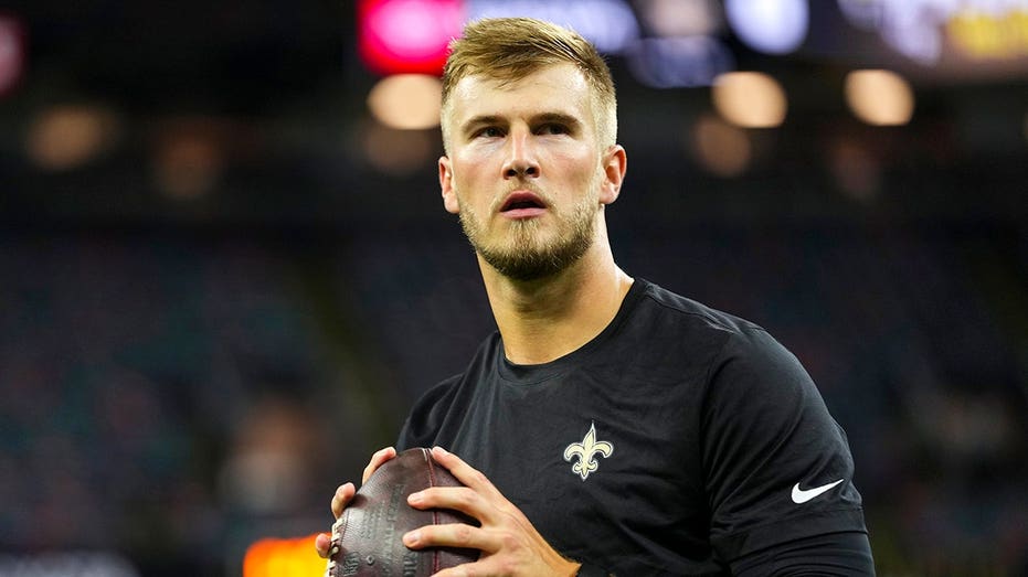 Fans roast ESPN's 'Shough Flow' caption ahead of Saints-Falcons on Monday Night Football