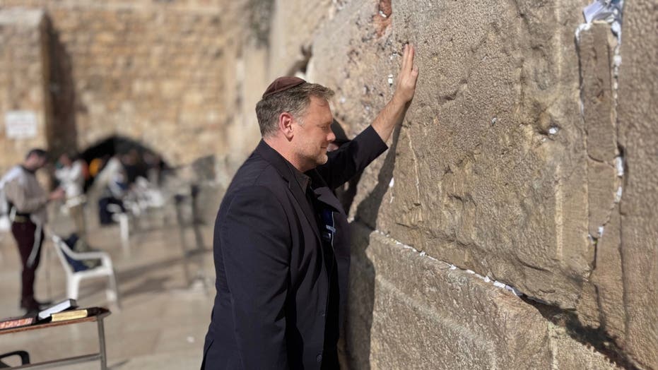 Beverly Hills school board candidate under fire over messages mocking trustee's visit to Jewish holy site