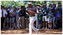 Tiger Woods nukes one into Masters gallery, knocks out at least a dozen patrons