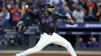 New York Mets Kick The Ball Around, Hand Dodgers The Lead In Game 3 - Fox News