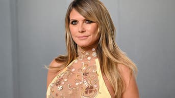 Heidi Klum Deserved An Oscar For Her Red Carpet Attire & Party Dress, Pitino Sucks Down A Beer & The Tebows - Fox News