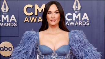 Country Music Star Rocks Instagram With Sexually-Charged Post: PHOTOS - Fox News
