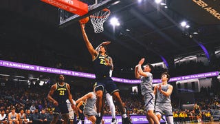 Michigan Rallies In the 2nd Half To Avoid Upset Loss To Northwestern