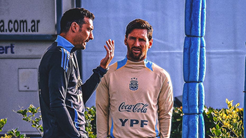 As Argentina Prepares for World Cup, Scaloni Hopes To Delay Messi's Retirement