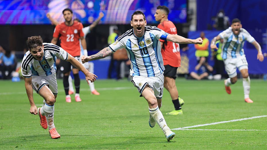 How to Watch the World Cup Today: Schedule, Times, TV, Streaming for Argentina, Norway, England, More